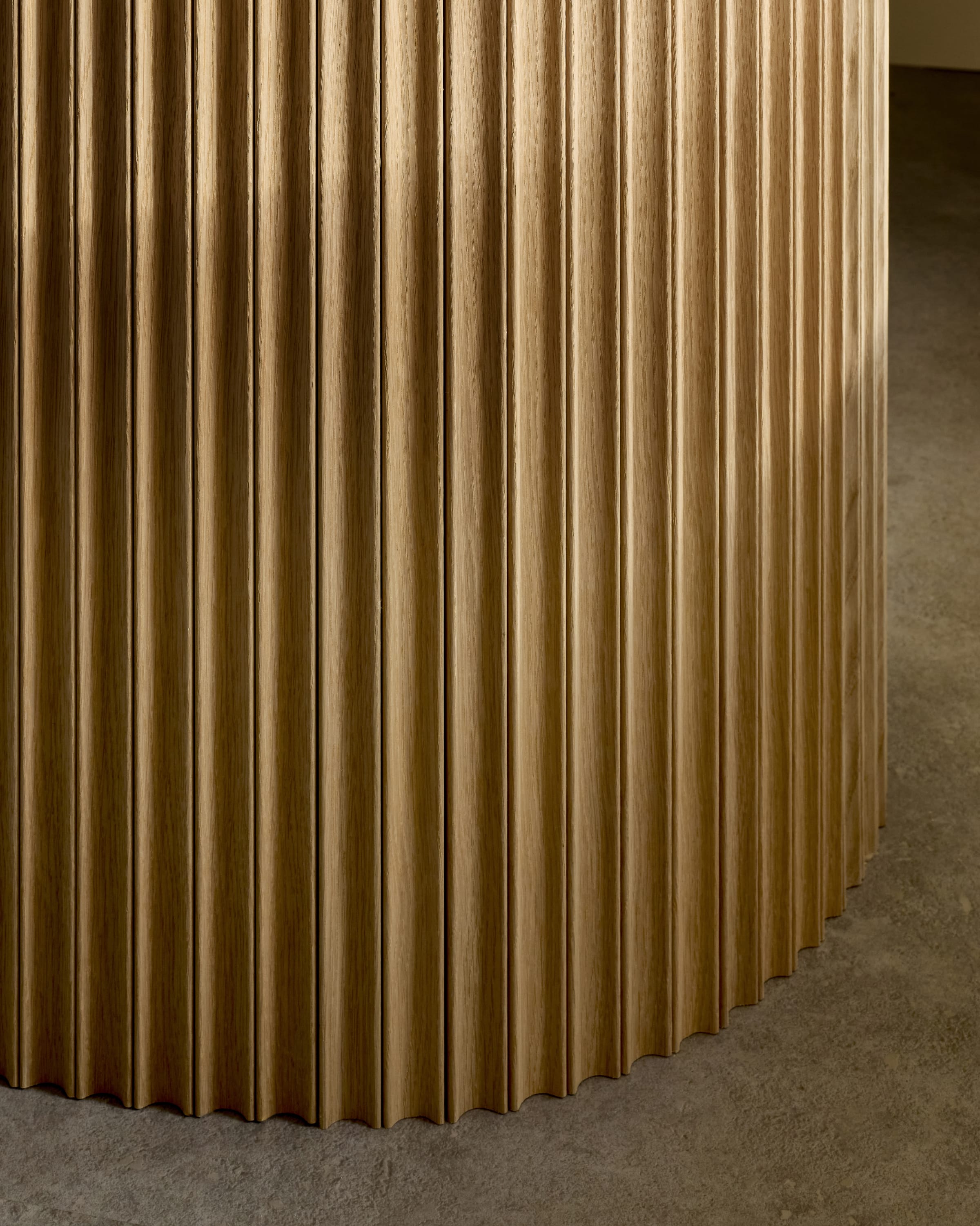Flutto® Drew & Jonathan Home™ Flutto® Valley Oak Flexible Tambour Panels